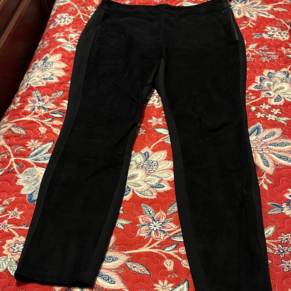 White House Black Market Suede Black Skinny Leg Pants